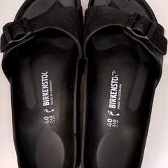 Sandalen Zwart, gemeldet von Hotel Theater FIGI über iLost