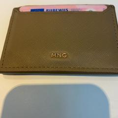 Titolare della carta Ellis (wildeburg), come riportato da Gemeente Amsterdam - Bureau Gevonden Voorwerpen utilizzando iLost