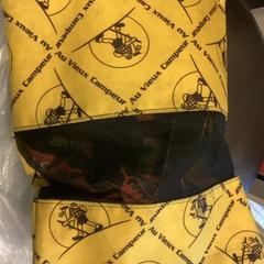 Sabates Hiking, segons ha informat MEININGER Hotel Brussels City Center mitjançant iLost