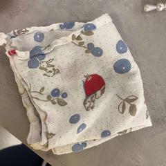 Snuttefilt, come riportato da IKEA Örebro utilizzando iLost