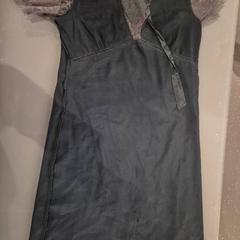 Vestido, como reportado por Room Mate Bruno utilizando o iLost