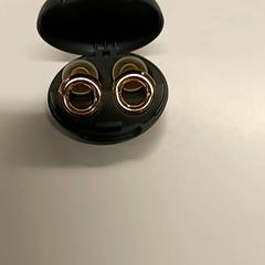 Earphones, as reported by Vrije Universiteit Brussel (VUB) using iLost