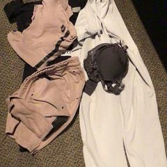 Klær, som rapportert av Van der Valk Hotel Zwolle ved bruk av iLost