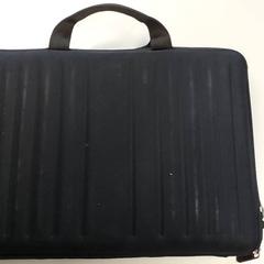 Bolsa para portátil - Namessi, segundo informou Centraal magazijn usando iLost