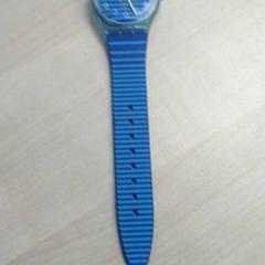 Reloxo de pulso Bleu, segundo informou IKEA Arlon usando iLost