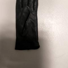 Kesztyű, amint azt Regio West-Vlaanderen az iLost segítségével jelentette.