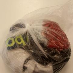 Kledingstukken, som rapportert av Inntel Hotels Den Haag Marina Beach ved bruk av iLost