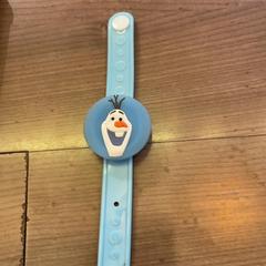 Zabawkowy zegarek Frozen, zgłoszono przez Pathé Arnhem przy użyciu iLost