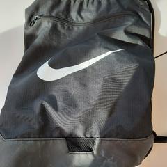 Tas Zwart wit, zoals gemeld door Connexxion Zeeuws-Vlaanderen met iLost