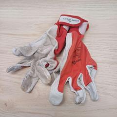Gloves gants de travail, as reported by IKEA Liège using iLost