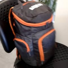 Mochila, segundo informou Arriva Infoshop Enschede usando iLost