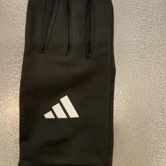 手袋右手側 がiLostで IKEA Tokyo-Bay によって報告されました