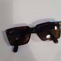 Sluneční brýle, jak nahlášeno Regio Limburg - Leuven pomocí iLost