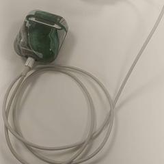 Nabíječka & Airpod Groen hoesje, jak nahlášeno HvA Amstelcampus pomocí iLost