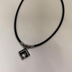 Halskjede, som rapportert av IKEA鶴浜 ved bruk av iLost