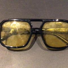 Ulleres, segons ha informat Van der Valk Hotel Amsterdam Zuidas mitjançant iLost