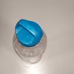 زجاجة الشرب، كما تم الإبلاغ عنه بواسطة Centraal magazijn عبر iLost