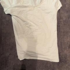 T shirt, zoals gemeld door Van der Valk Hotel Haarlem met iLost