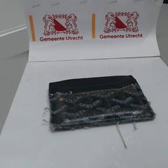Carteira Van Heteren, como reportado por Gemeente Utrecht utilizando o iLost