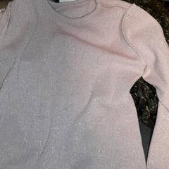 Sweter Kinder, zgłoszono przez Van der Valk Hotel Tiel przy użyciu iLost