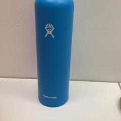 Botella para beber, ha sido reportado por IKEA新三郷 con iLost