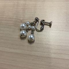 Earring, as reported by IKEA立川 using iLost