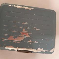 Porte-cartes Nom porteur : BLA***, a été signalé par TCL utilisant iLost