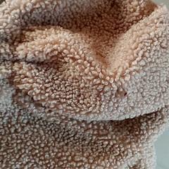 Kleidung Muts, gemeldet von Regio Antwerpen - Brussel über iLost