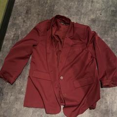 Blazer Bordeaux rood, as reported by Van der Valk Hotel Haarlem using iLost