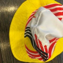 Cappello a secchiello, come riportato da WestCord Hotel Eindhoven utilizzando iLost