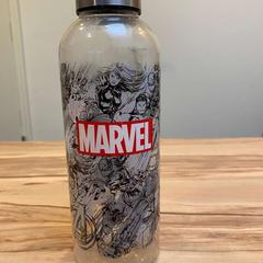 Borraccia Marvel, come riportato da Wilmering Vechta utilizzando iLost