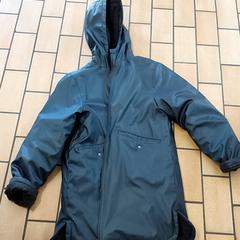 Odzież - Regenjas, zgłoszono przez Regio Limburg - Leuven przy użyciu iLost