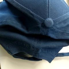 Arropa - pet, gisa salatu by Regio Antwerpen - Brussel iLost erabiliz