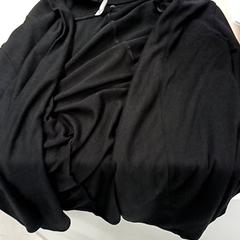 Veste Noir, come riportato da IKEA Brest Guipavas utilizzando iLost