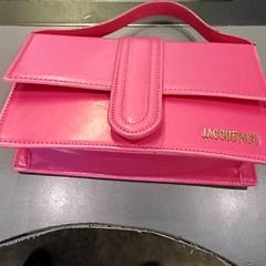 Poltsa Roze, gisa salatu by Qbuzz GD Groningen HS iLost erabiliz