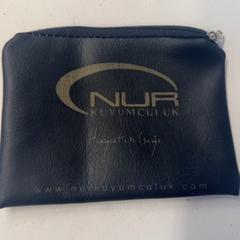 Portefeuille, a été signalé par GVB utilisant iLost