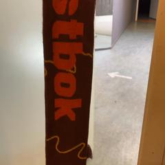 Skjerf, som rapportert av KABUL à GoGo / Teatro ved bruk av iLost