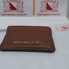 Portfele Riojas Figueroa, zgłoszono przez Gemeente Utrecht przy użyciu iLost