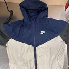 Jacket, as reported by IKEA Slependen using iLost