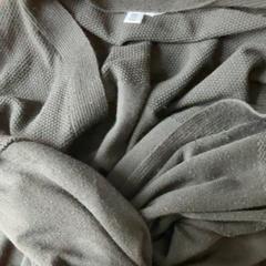 Cardigan Schwarz, a été signalé par Schönbrunn "Group Center" utilisant iLost