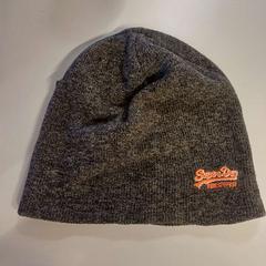 Beanie SuperDry, jak nahlášeno Heidelberglaan 7 pomocí iLost