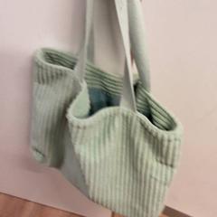 Bag, as reported by Qbuzz ZHN using iLost