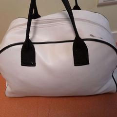 Bolsa BLANC, segundo informou TCL usando iLost