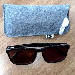 Gafas de sol, segundo informou Qbuzz DMG usando iLost