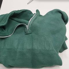 Kleding - Trui, amint azt Centraal magazijn az iLost segítségével jelentette.