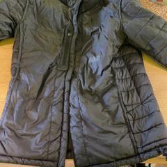 Jacket Black, as reported by MEININGER Hotel Berlin East Side Gallary using iLost