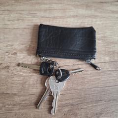 Sleutelbos met etui, jak bylo nahlášeno na iLost