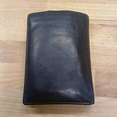 Wallet, as reported by IKEA Rennes - Pacé using iLost