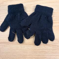 Handskar bleu enfant, rapporterat av IKEA Liège med iLost