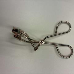 Wimperkruller، كما تم الإبلاغ عنه بواسطة Universiteitsbibliotheek Universiteitskwartier عبر iLost